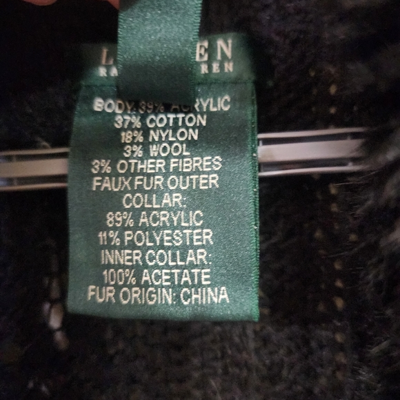 Ralph Lauren, faux fur collared, vest. Sz L - Picture 4 of 4